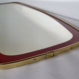 Miroir mural design années 1950 à forme libre avec bordure dorée