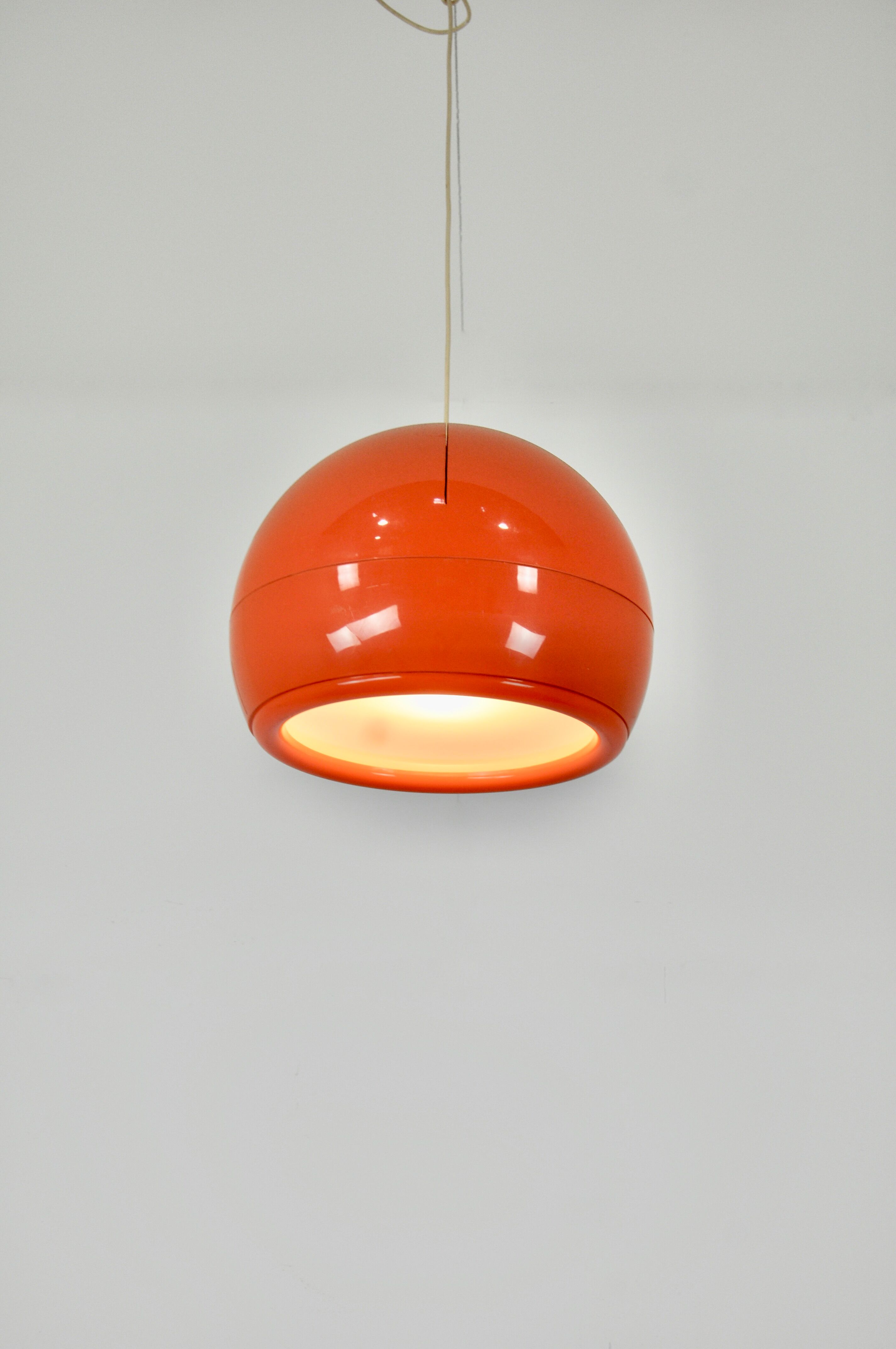 Italian Pallade Lamp by Studio Tetrarch for Artemide (1970s)