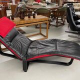 Chaise longue réversible en cuir noir et laine rouge moderne scandinave de Westnofa, norvégien.