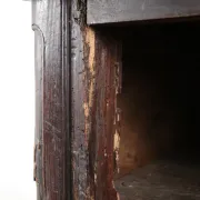 Unique 17th century cabinet portrait and scallop