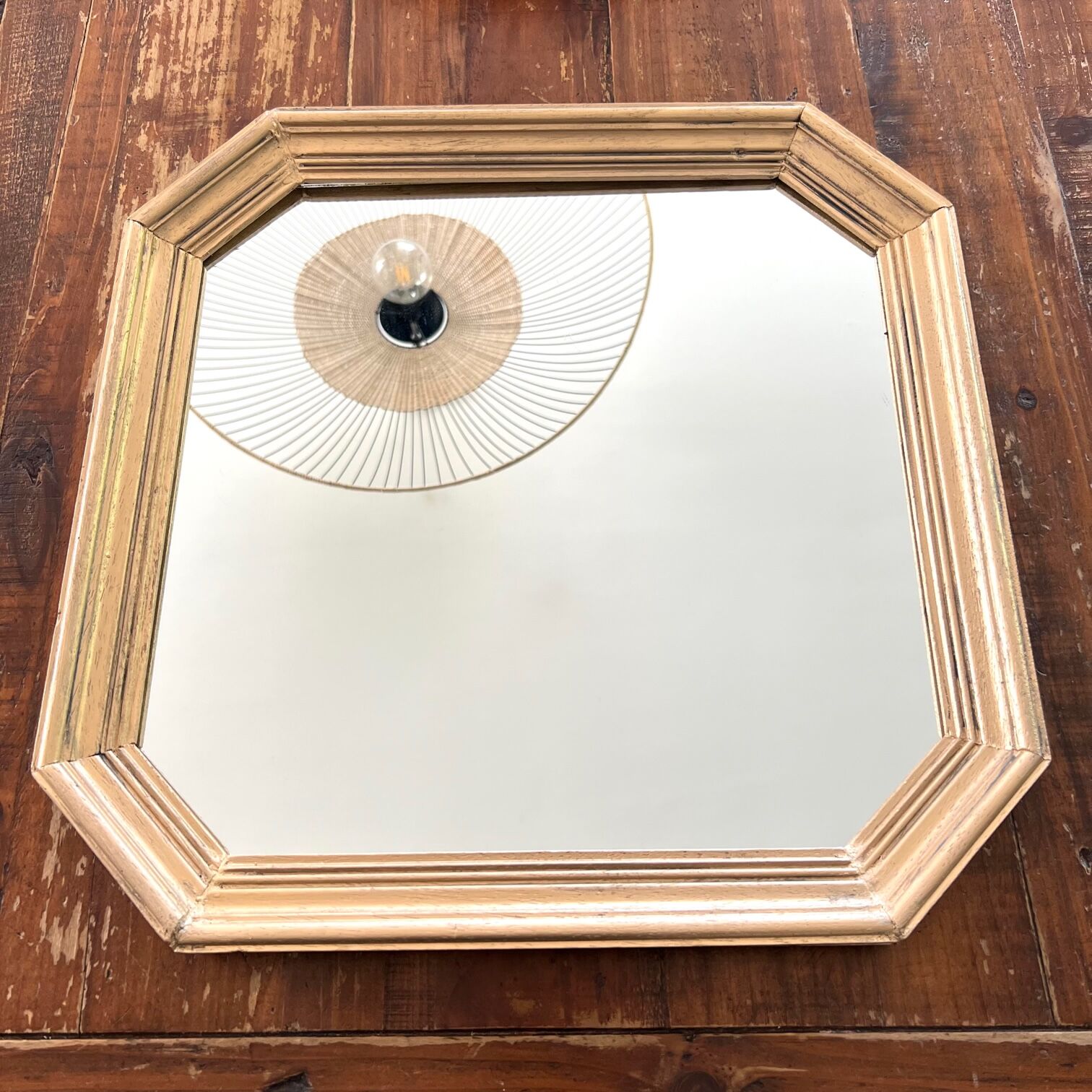 Octagonal golden mirror