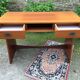 Bureau marine vintage en teck à 2 tiroirs