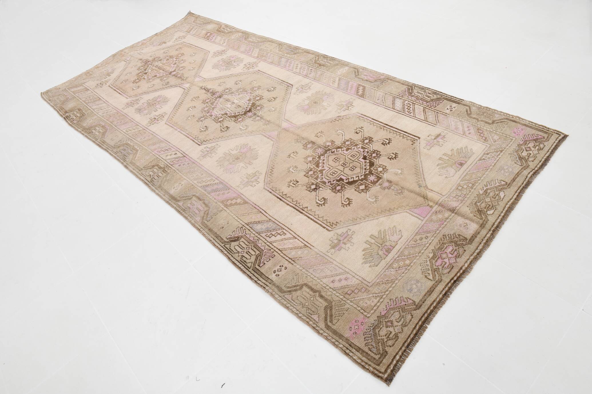 5x10 60s Oriental Vintage Rug, 149x320Cm