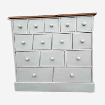Convenient multiple drawers