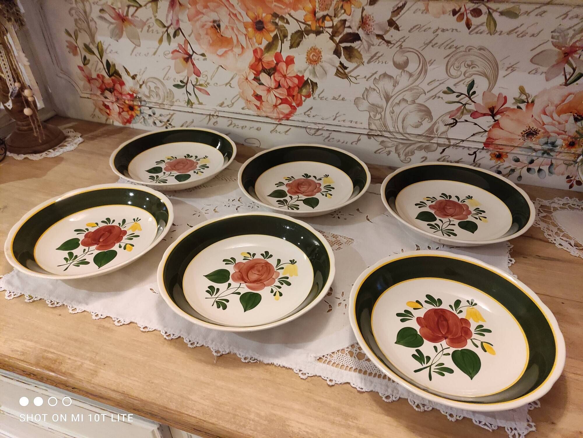 Set of 6 hollow plates Villeroy and Boch model Bauernblume