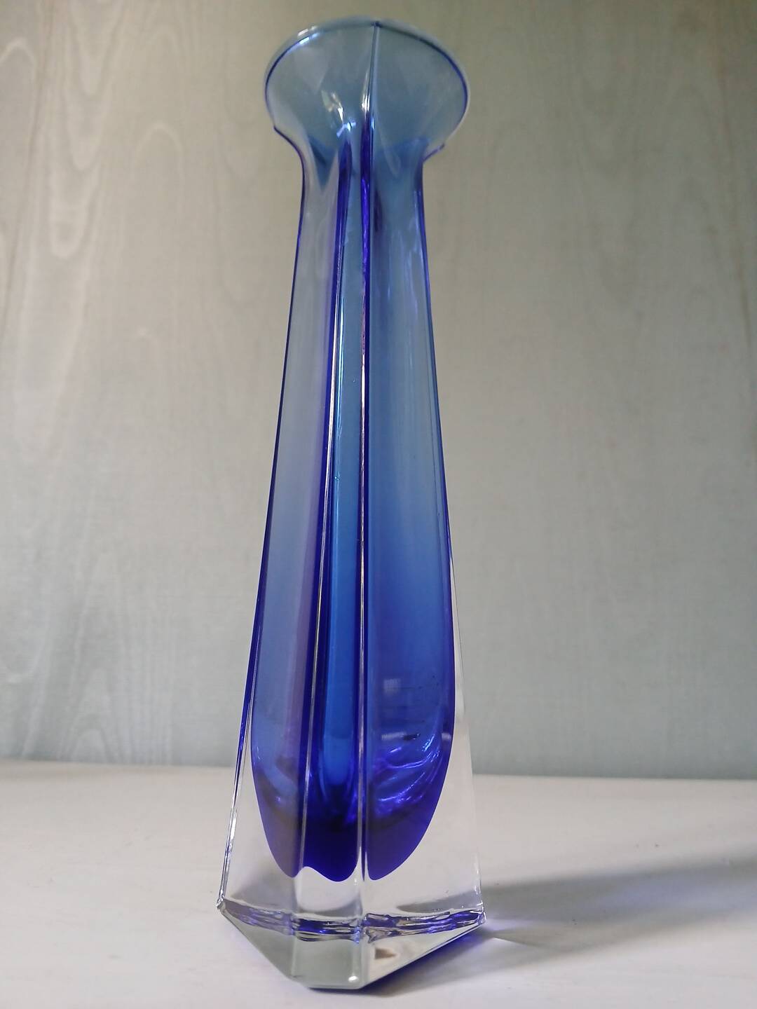 Blue submerged Murano style vintage Italian glass soliflore vase 22 cm