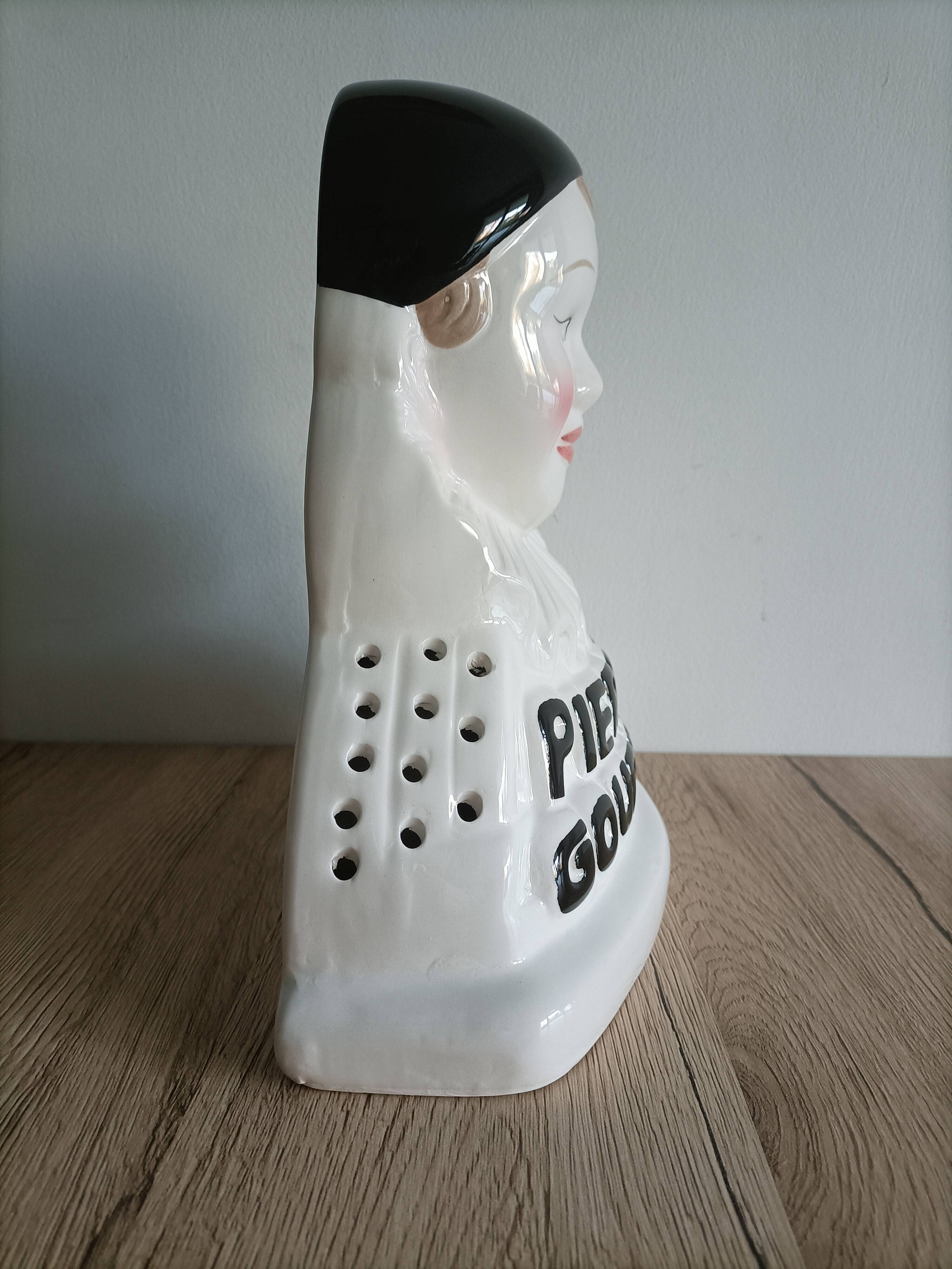Pierrot gourmand advertising lollipop display in porcelain