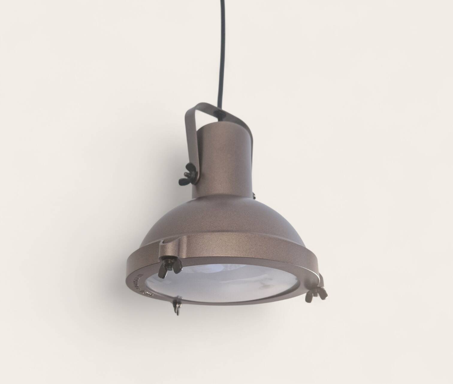 Suspension lamp Design Le Corbusier 1950 - New reissue Cassina