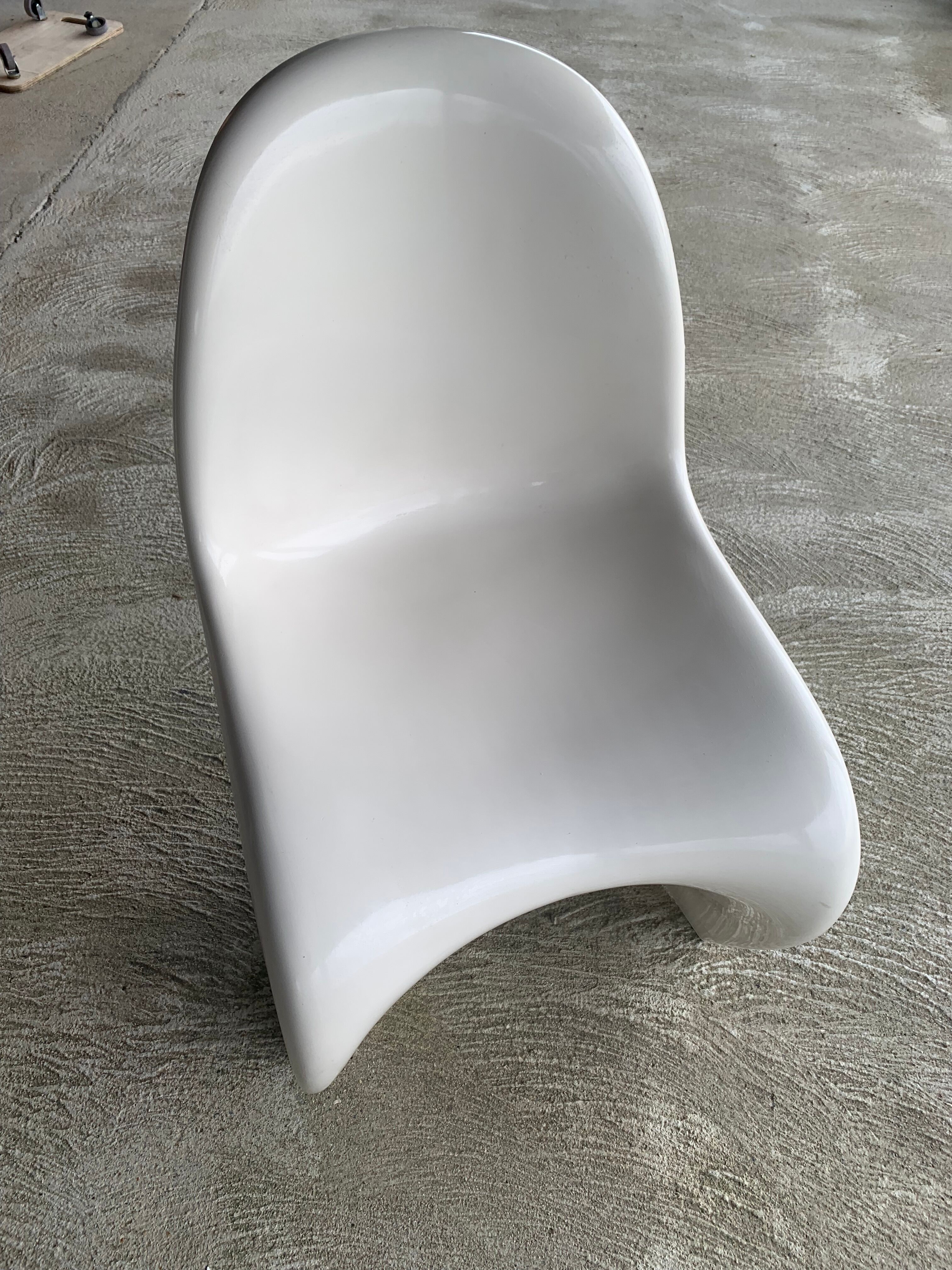 Chaises S Verner Panton - Herman Miller - Fehlbaum Production