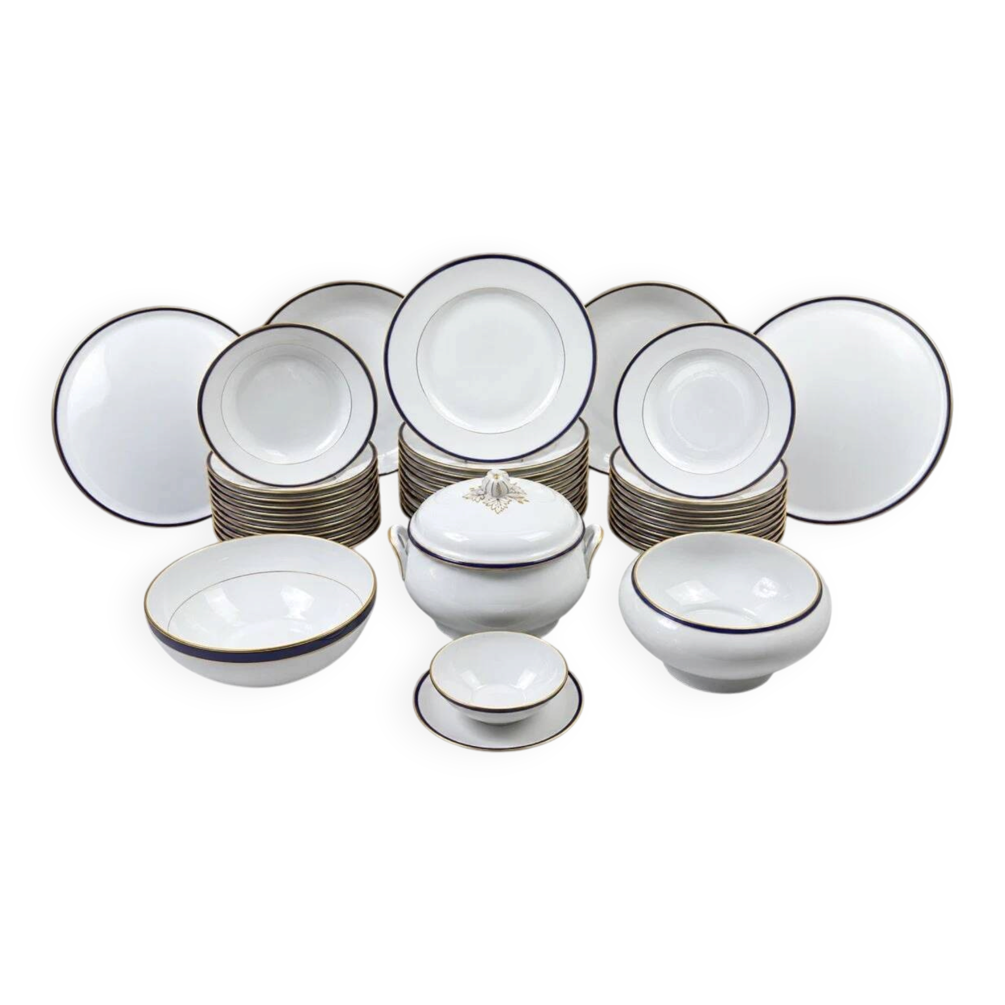 45-piece table service in Limoges porcelain by Chastagner, blue and gold.