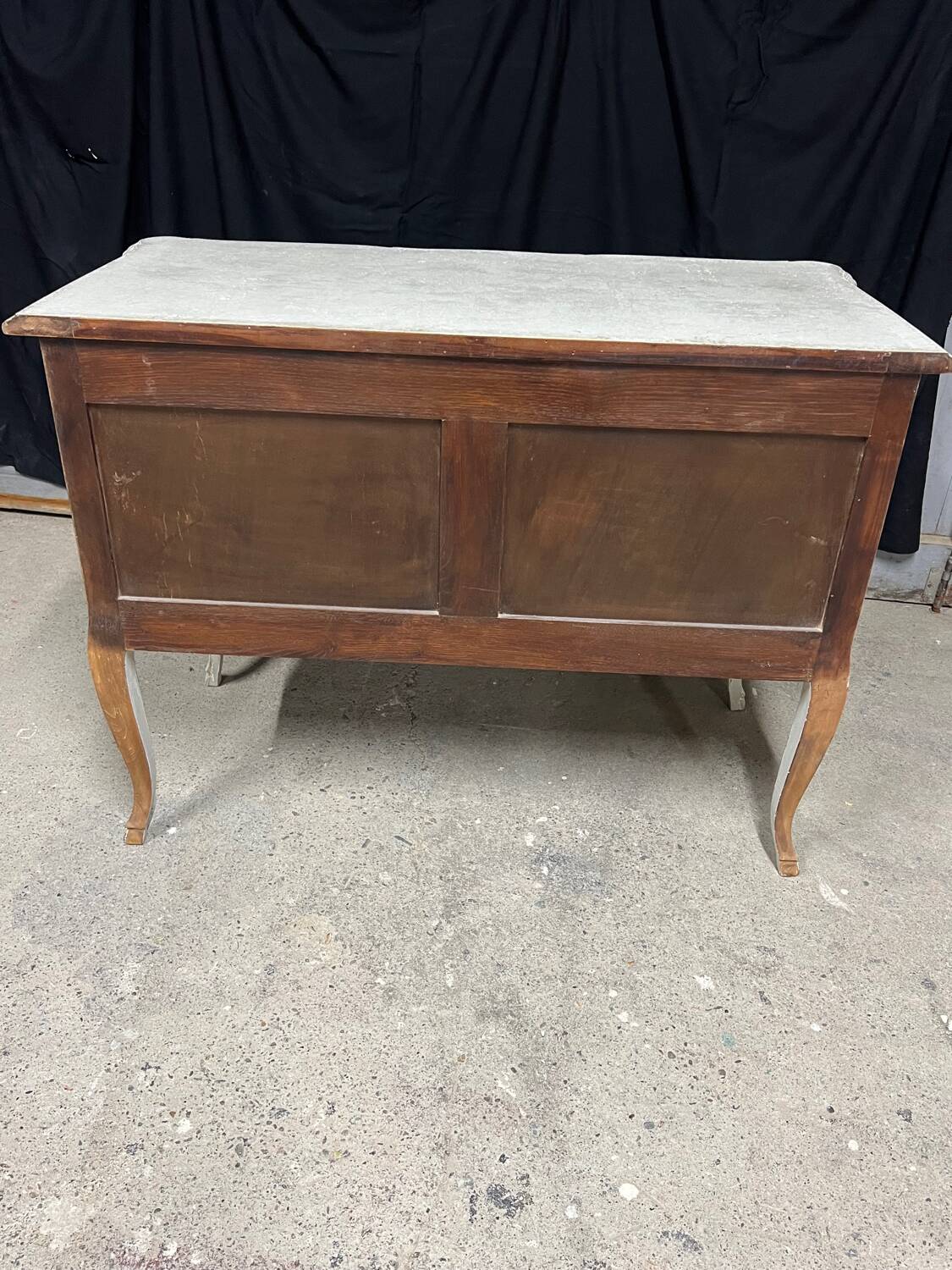 Louis XV style chest of drawers