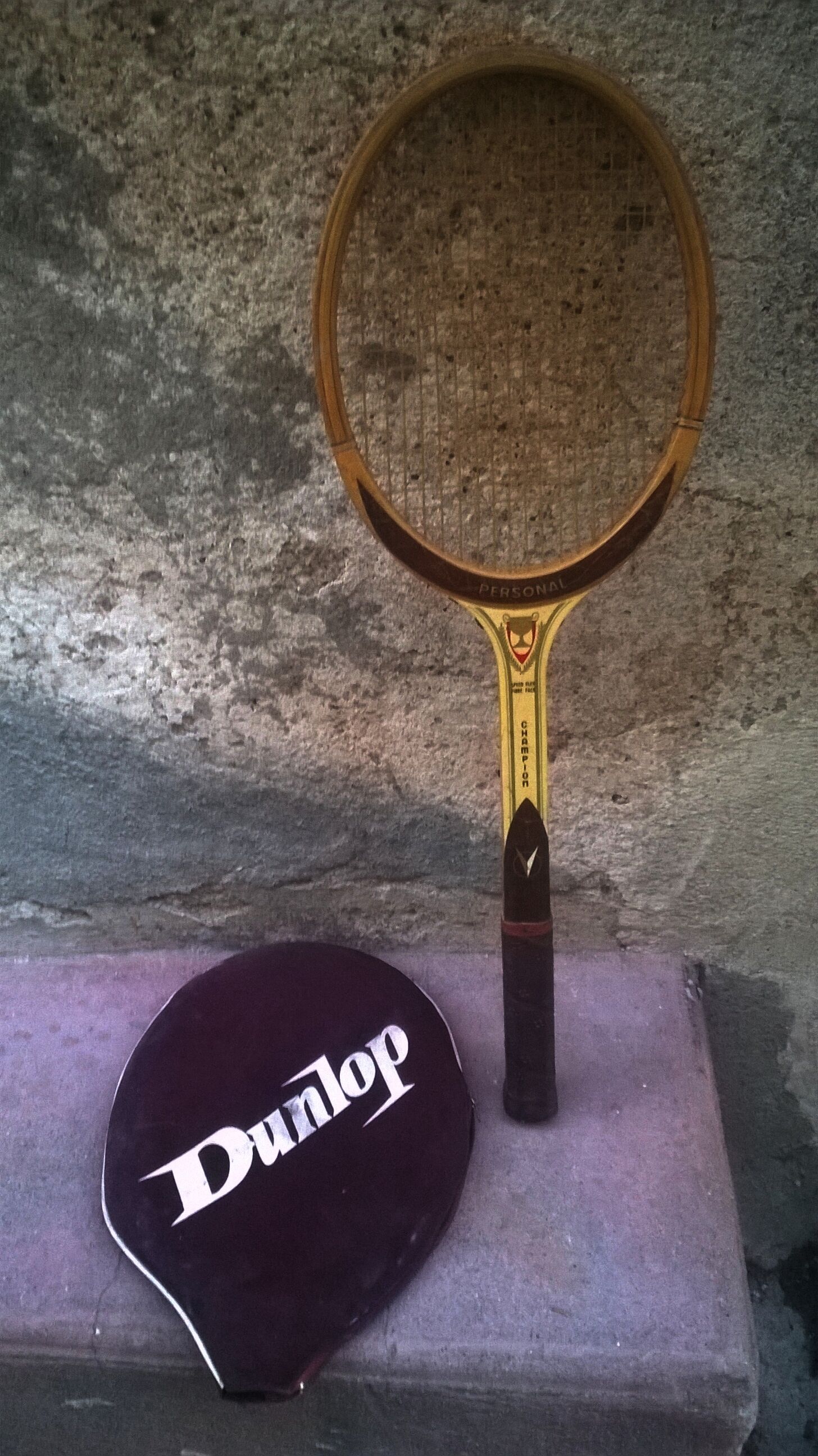 Raquette de tennis vintage