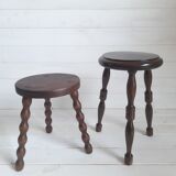 2 stools and 1 pot cover basket