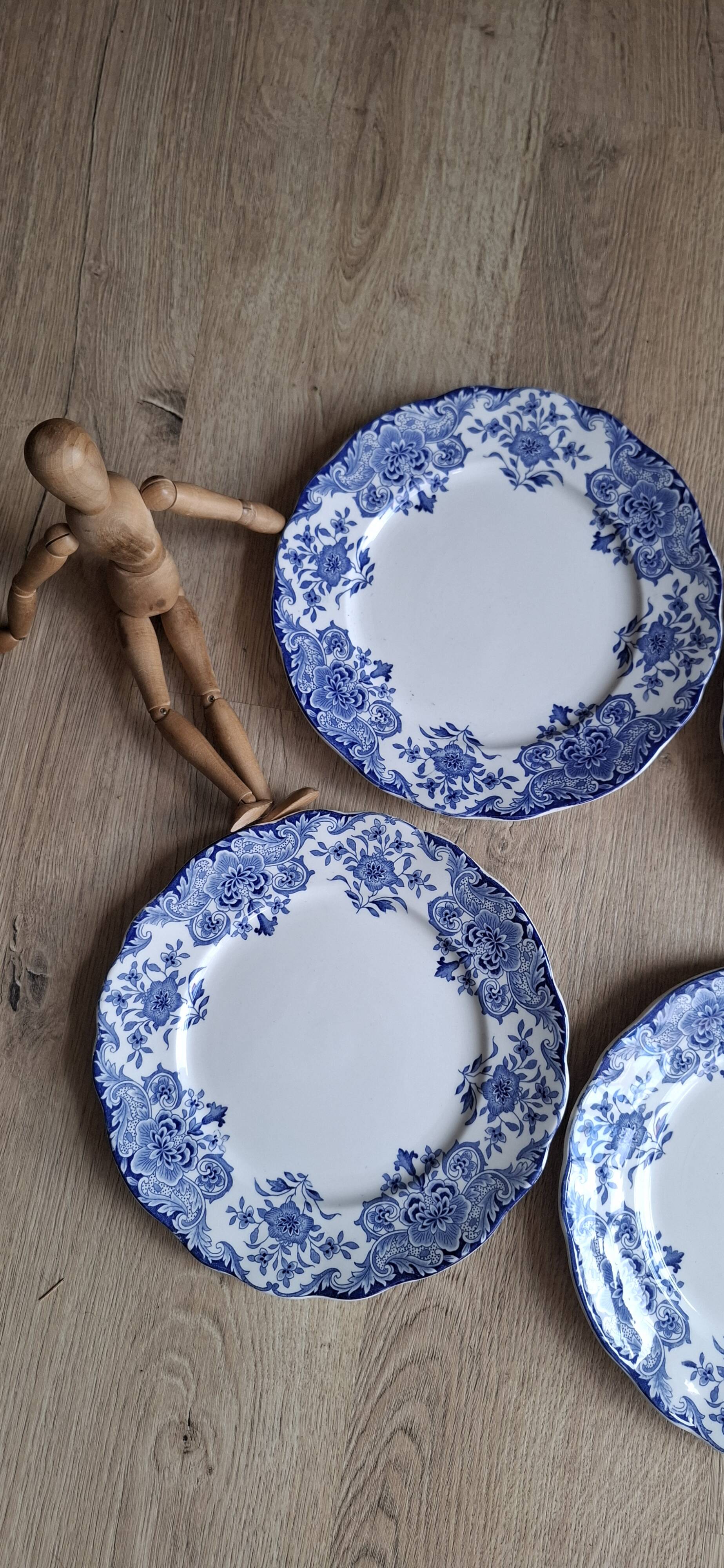 Set of 6 flat plates Dordrecht BFK 1920