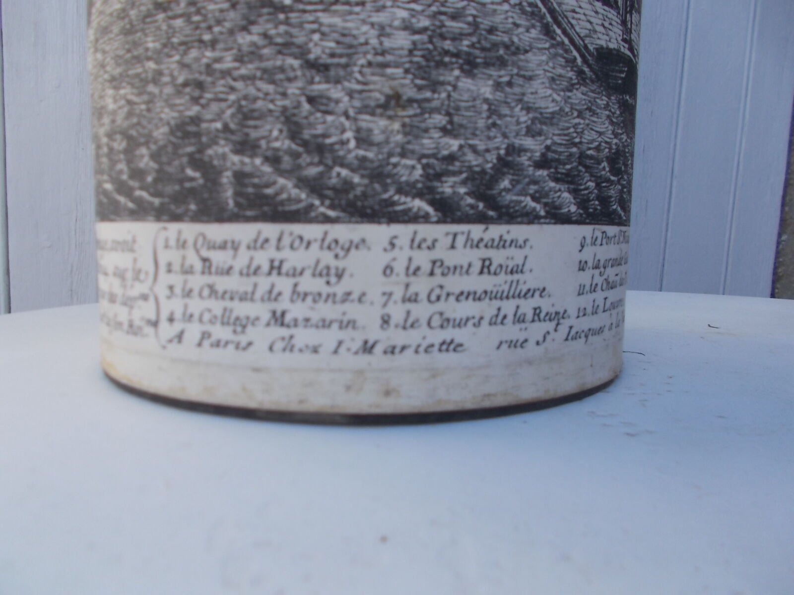 Vintage umbrella holder