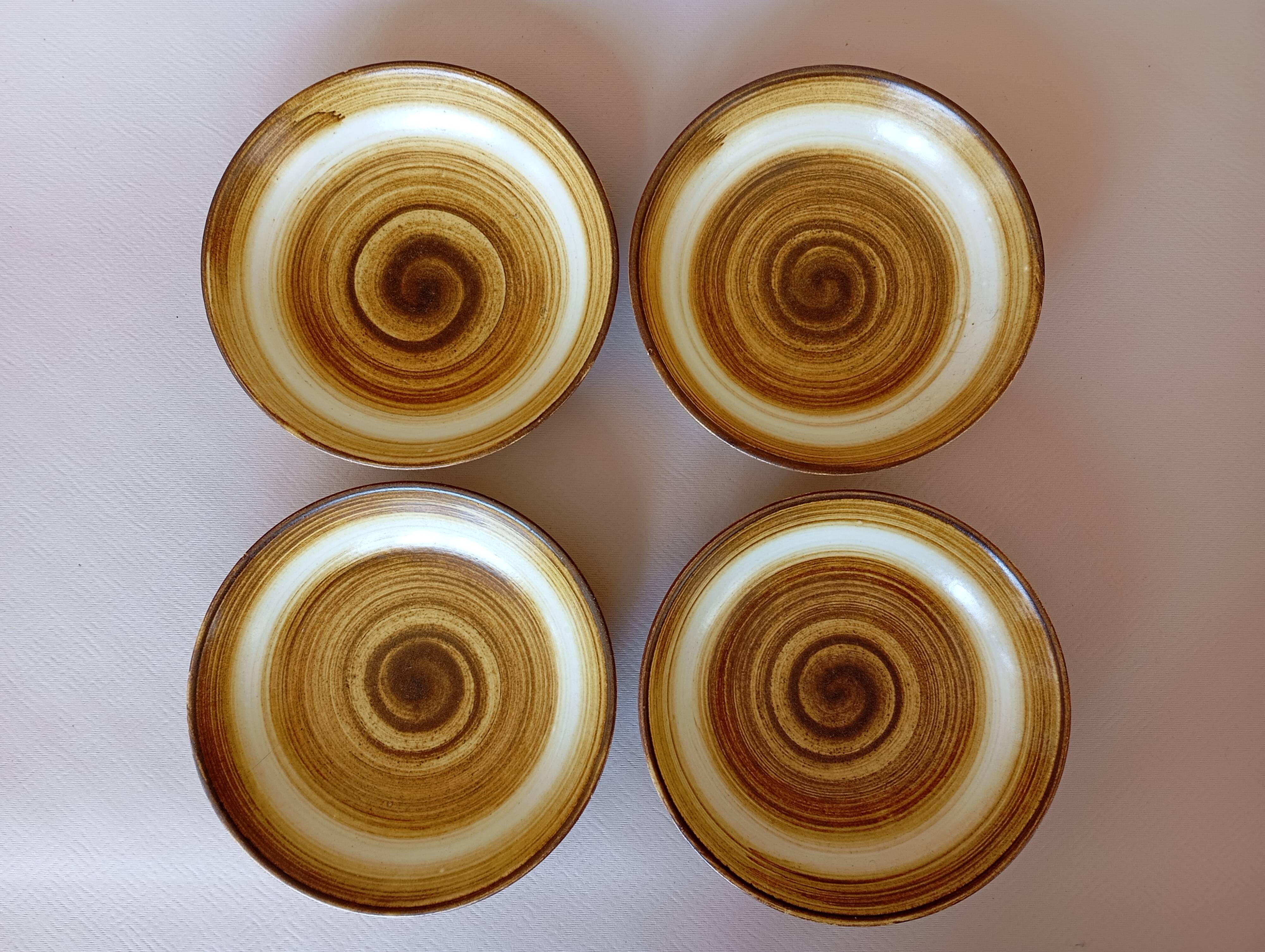 4 Longchamp calotte plates