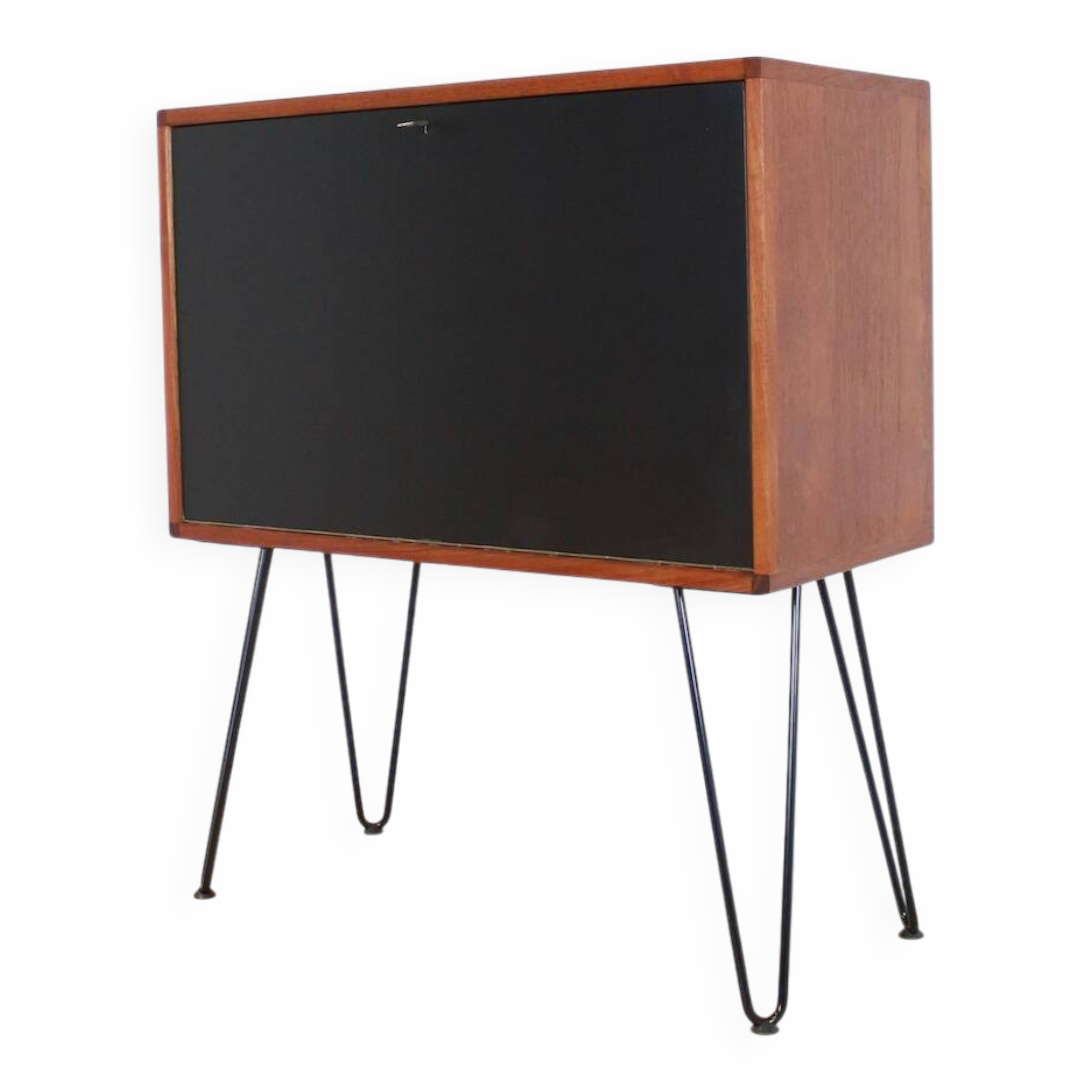 vintage cabinet on hairpinlegs