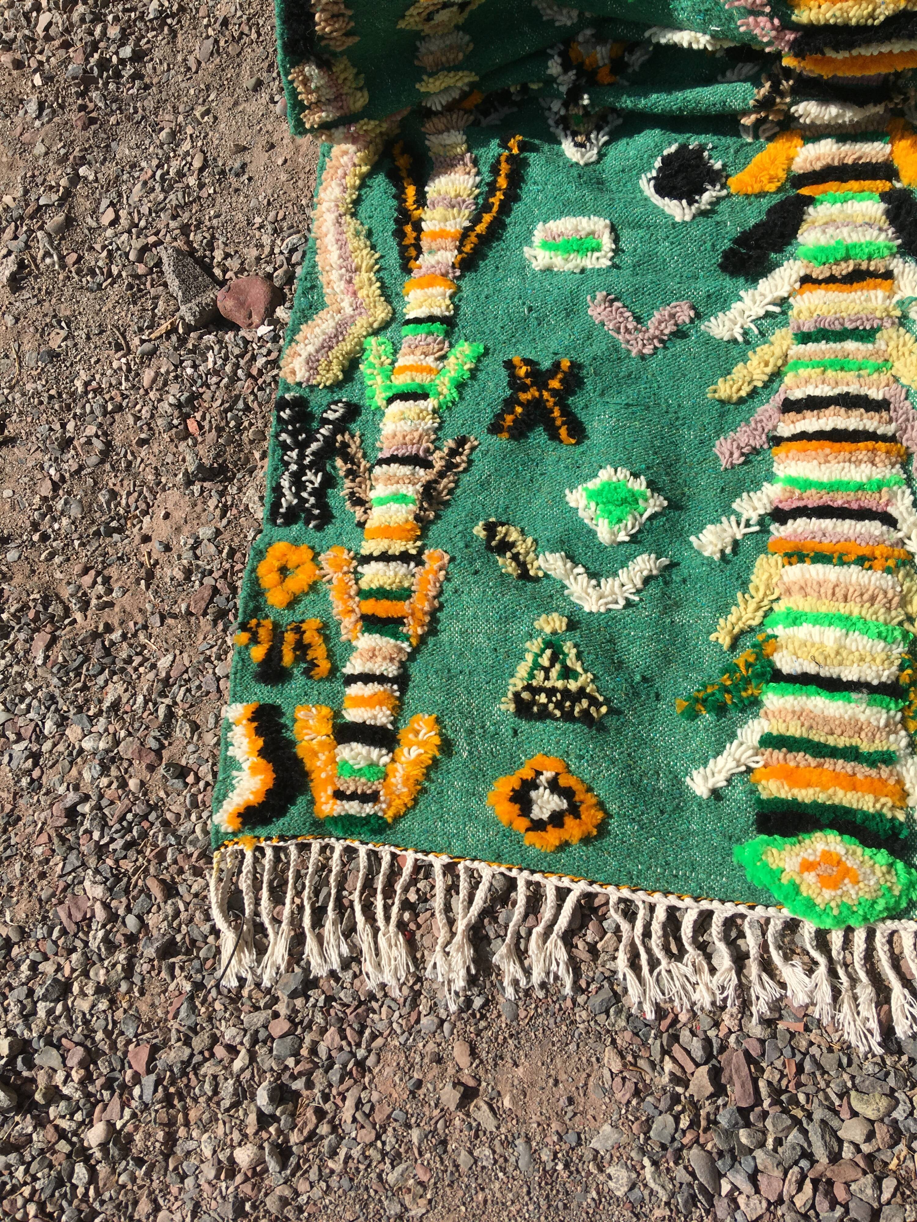 Azilal rug 252 x 149 cm