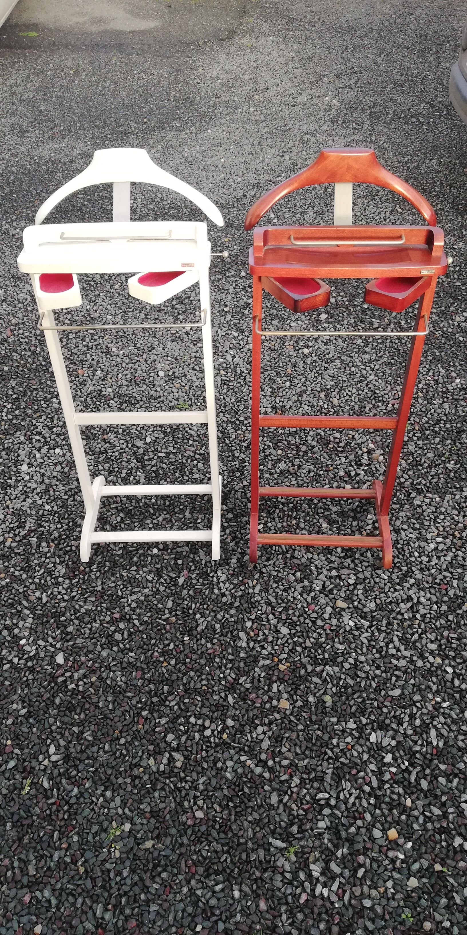 Pair of valets Fratelli Reguitti