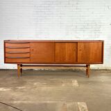Buffet vintage du milieu du siècle