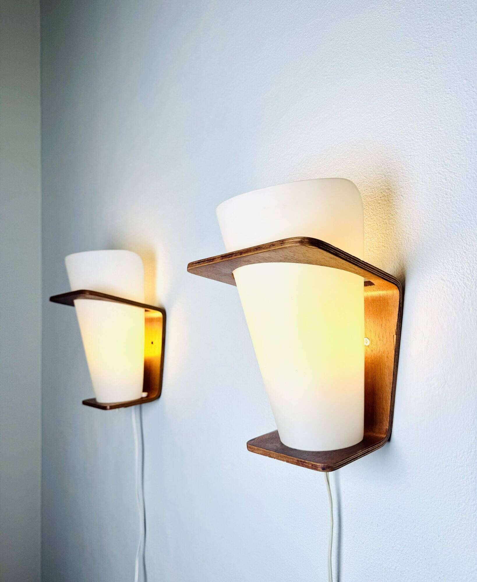 Nx41 Wood And Curved Glass Wall Lamps By Louis Kalff For Philips, The Netherlands 1950S