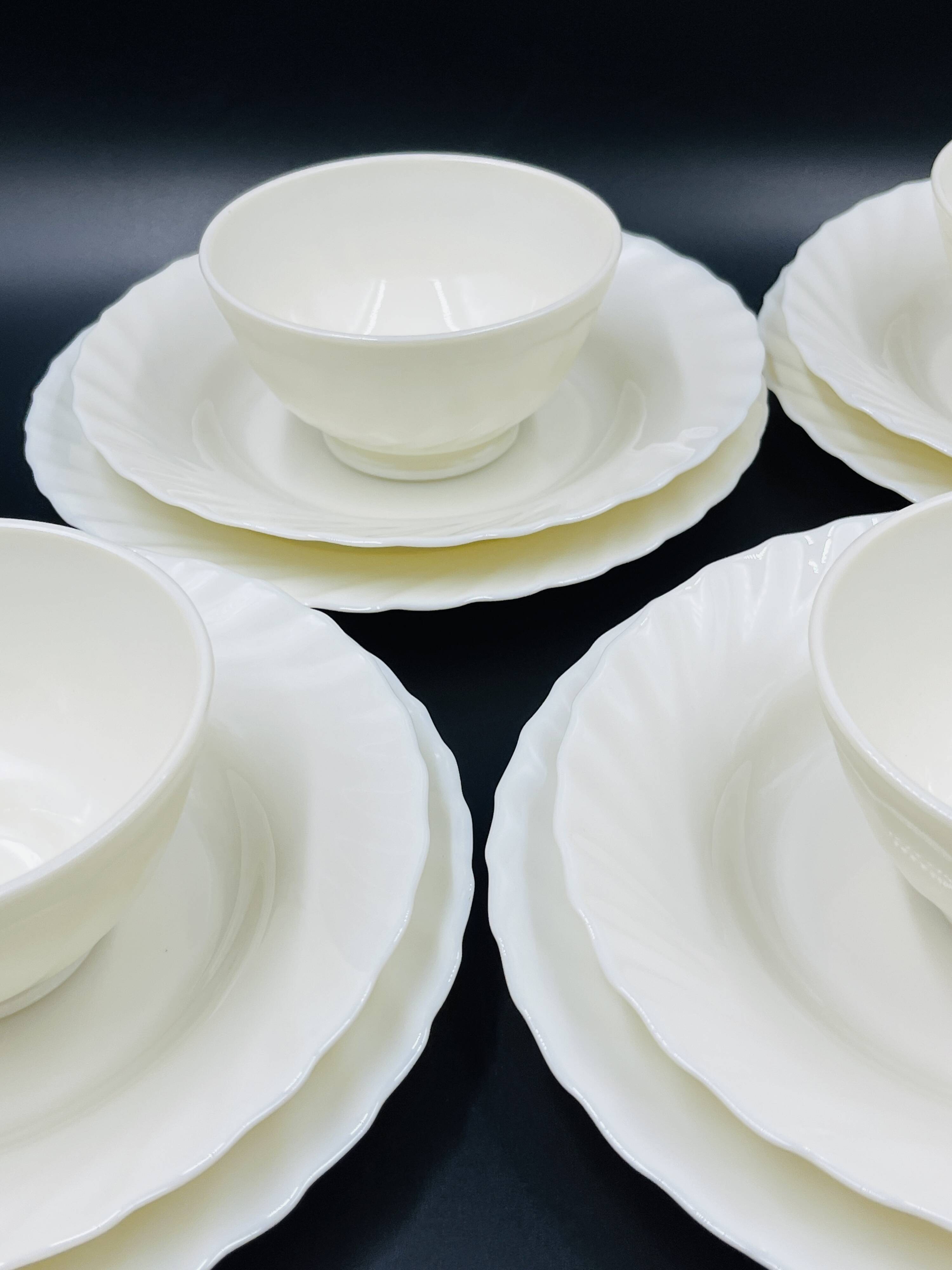 Vintage Arcopal Ivoire Trianon Service Table 18 Pieces
