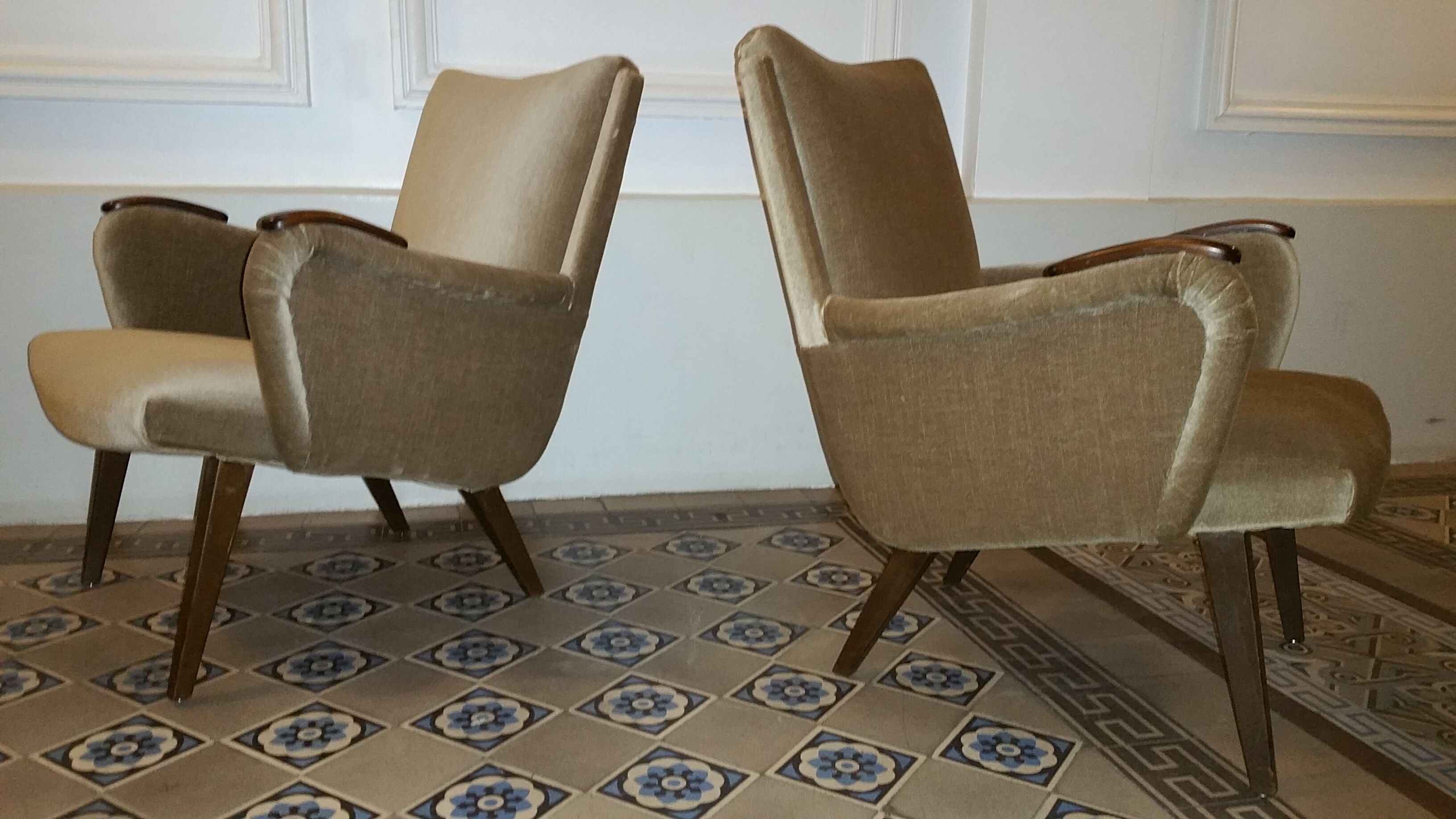 Pairs of armcchairs Danish 50/60s Arno Votteler knoll