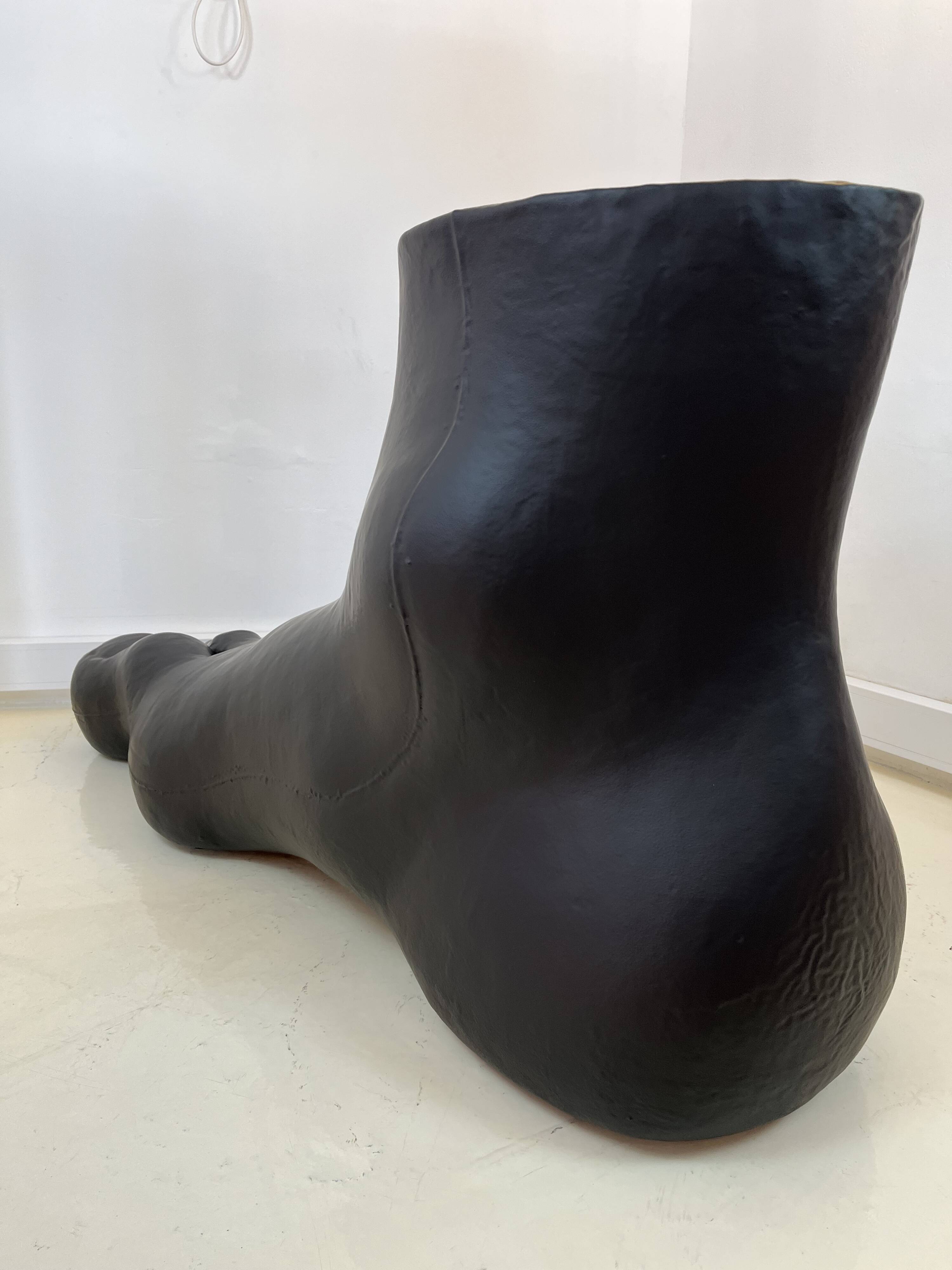 Up7 Foot par Gaetano Pesce pour B&B Italia