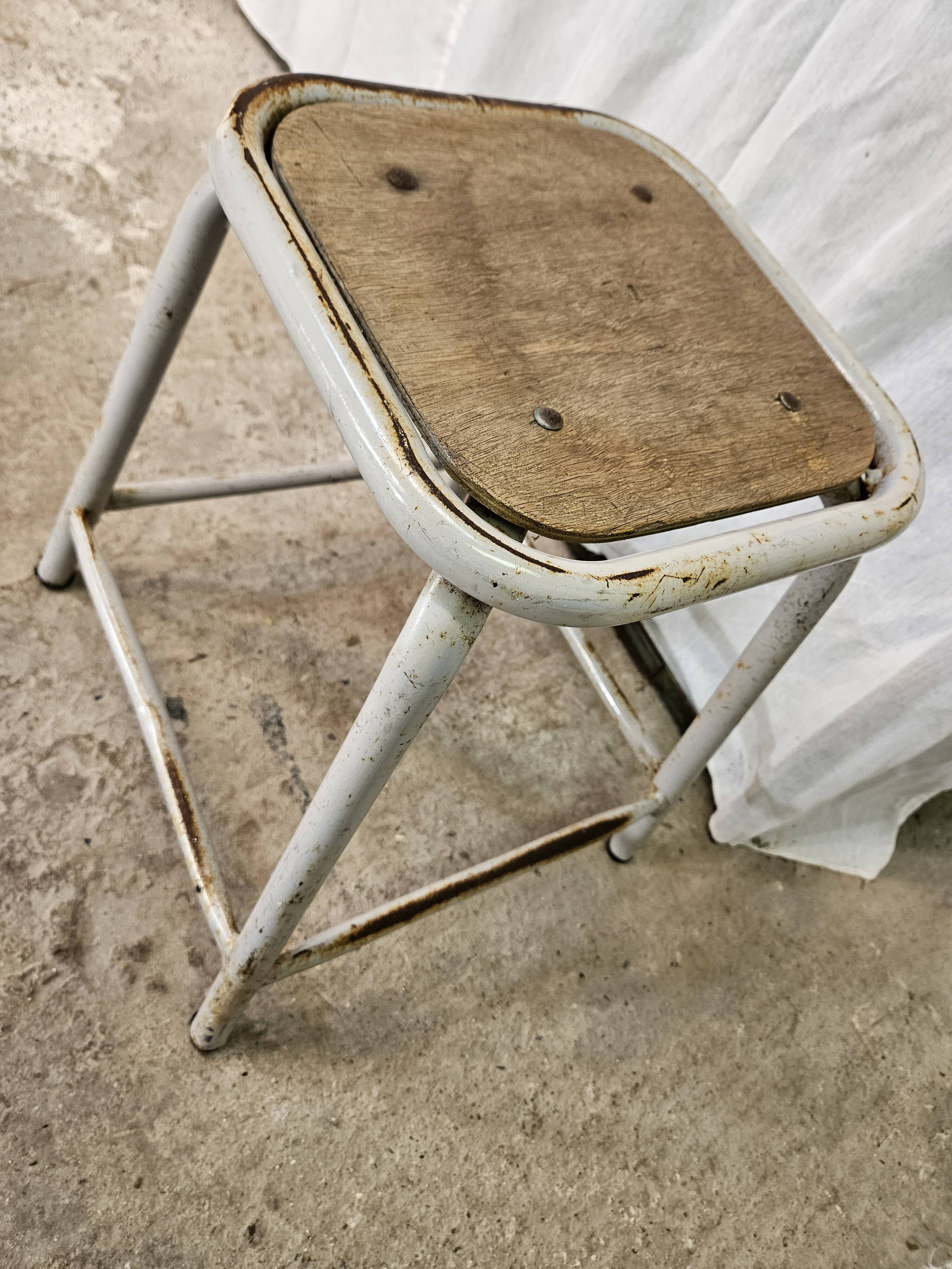 1960 Mullca stool