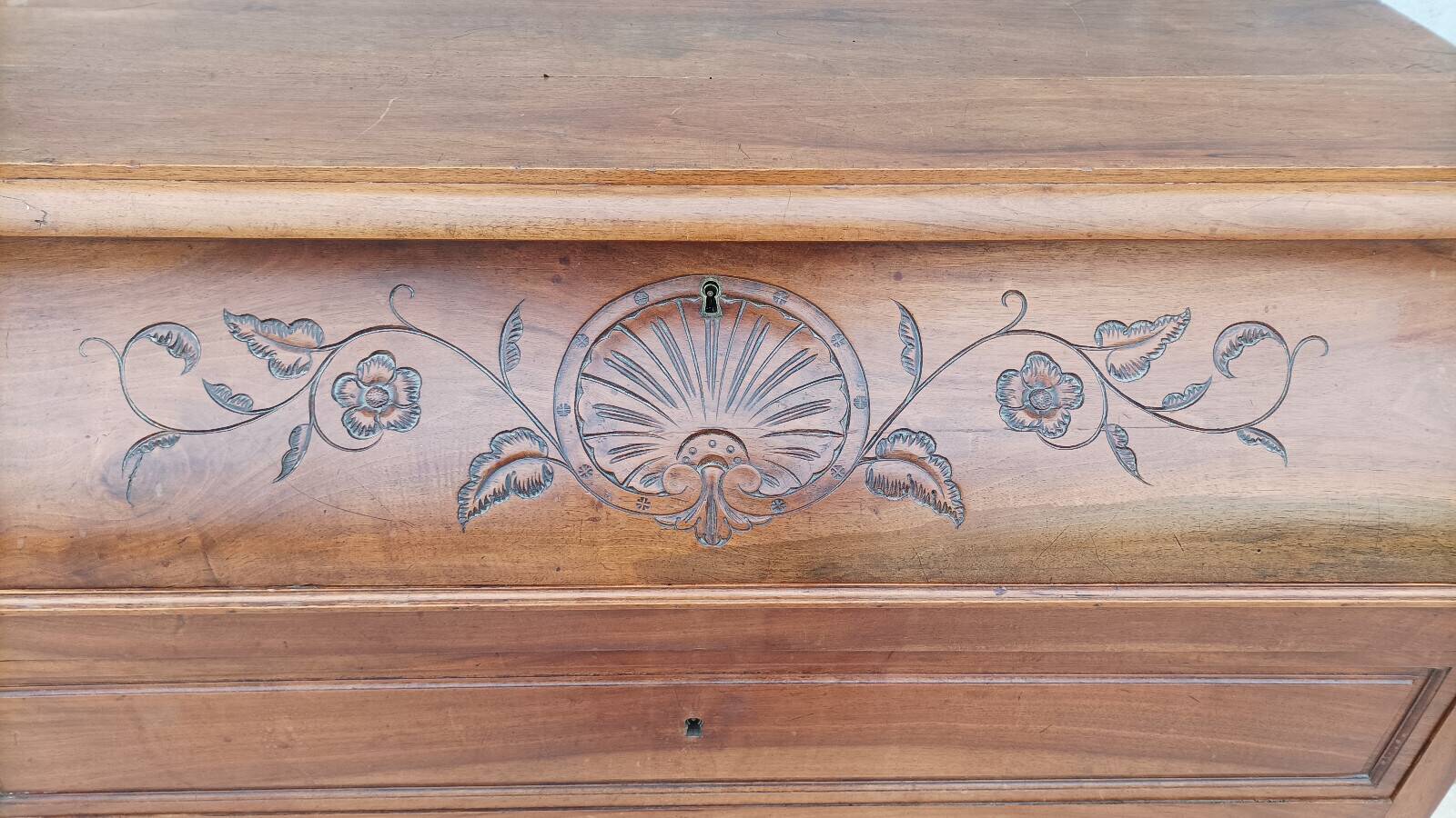 Louis Philippe walnut chest of drawers