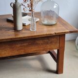 Vintage firm-minded coffee table