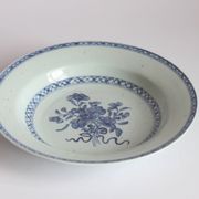 Assiette en porcelaine d'exportation Qianlong, Chine 18e