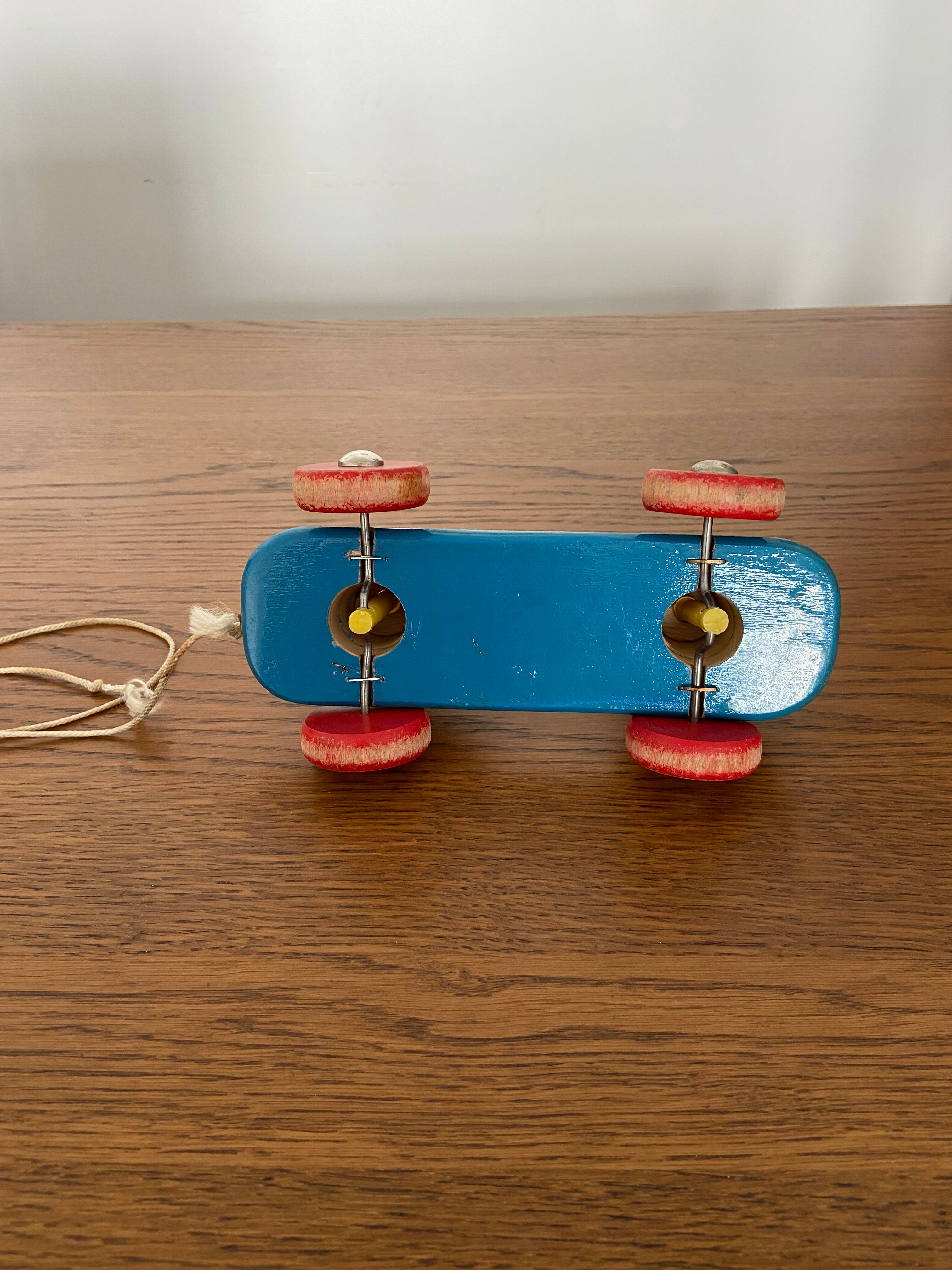 Wooden ducks to shoot