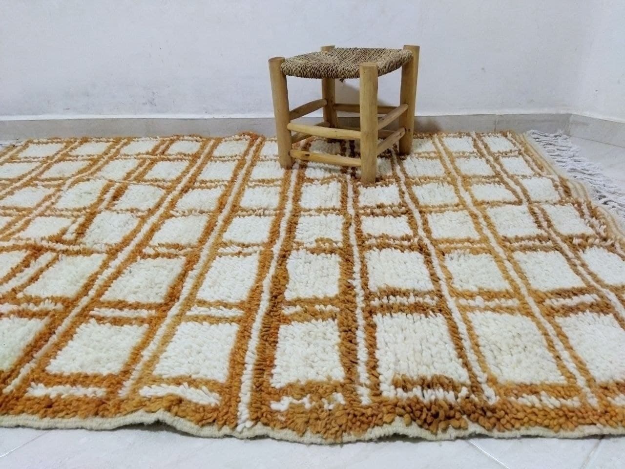 180x122cm Moroccan Berbere Carpet