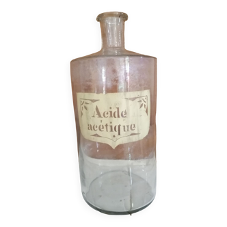 Pharmacy bottle acetic acid