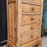 Chiffonier
