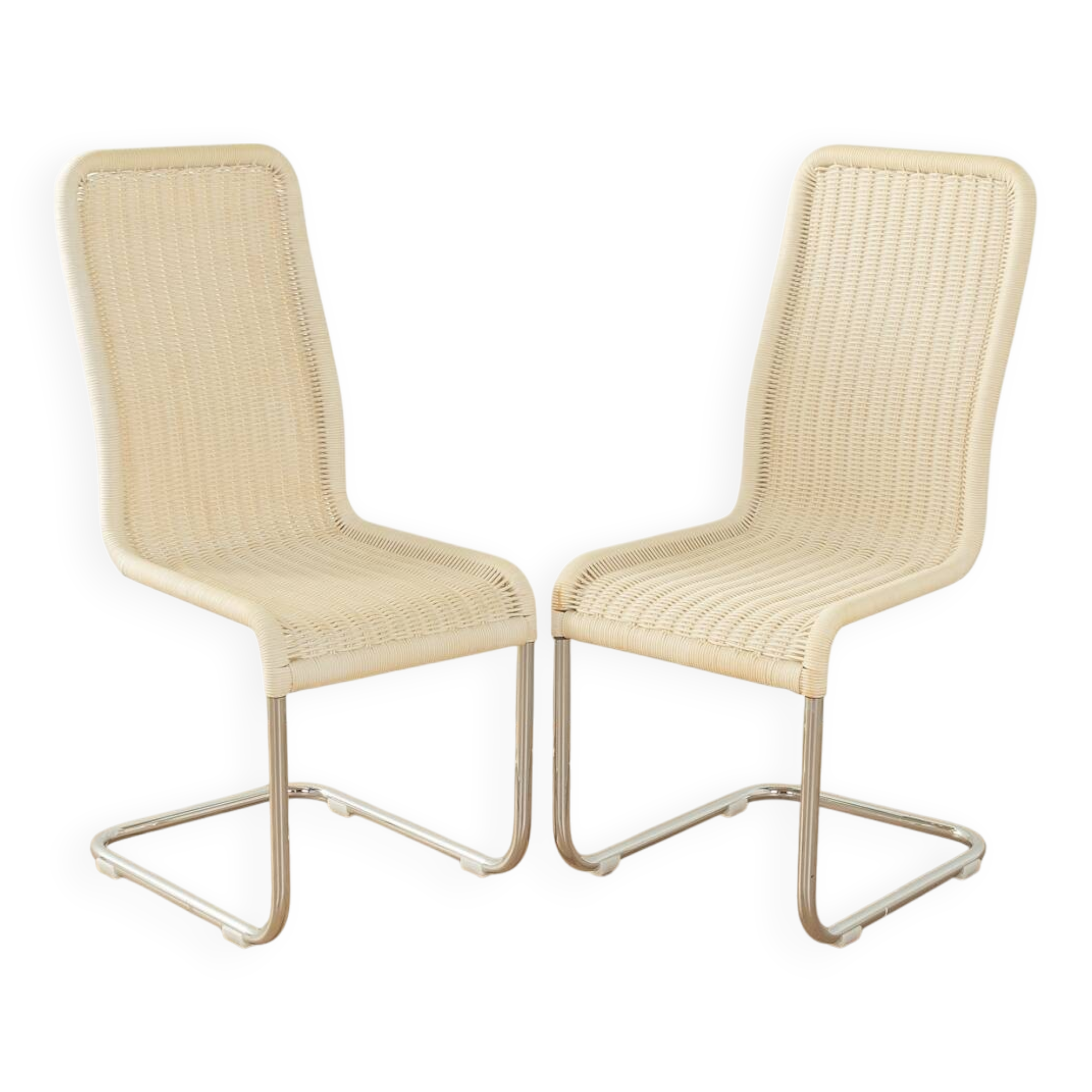 2x B25 Cantilever Chairs Tecta
