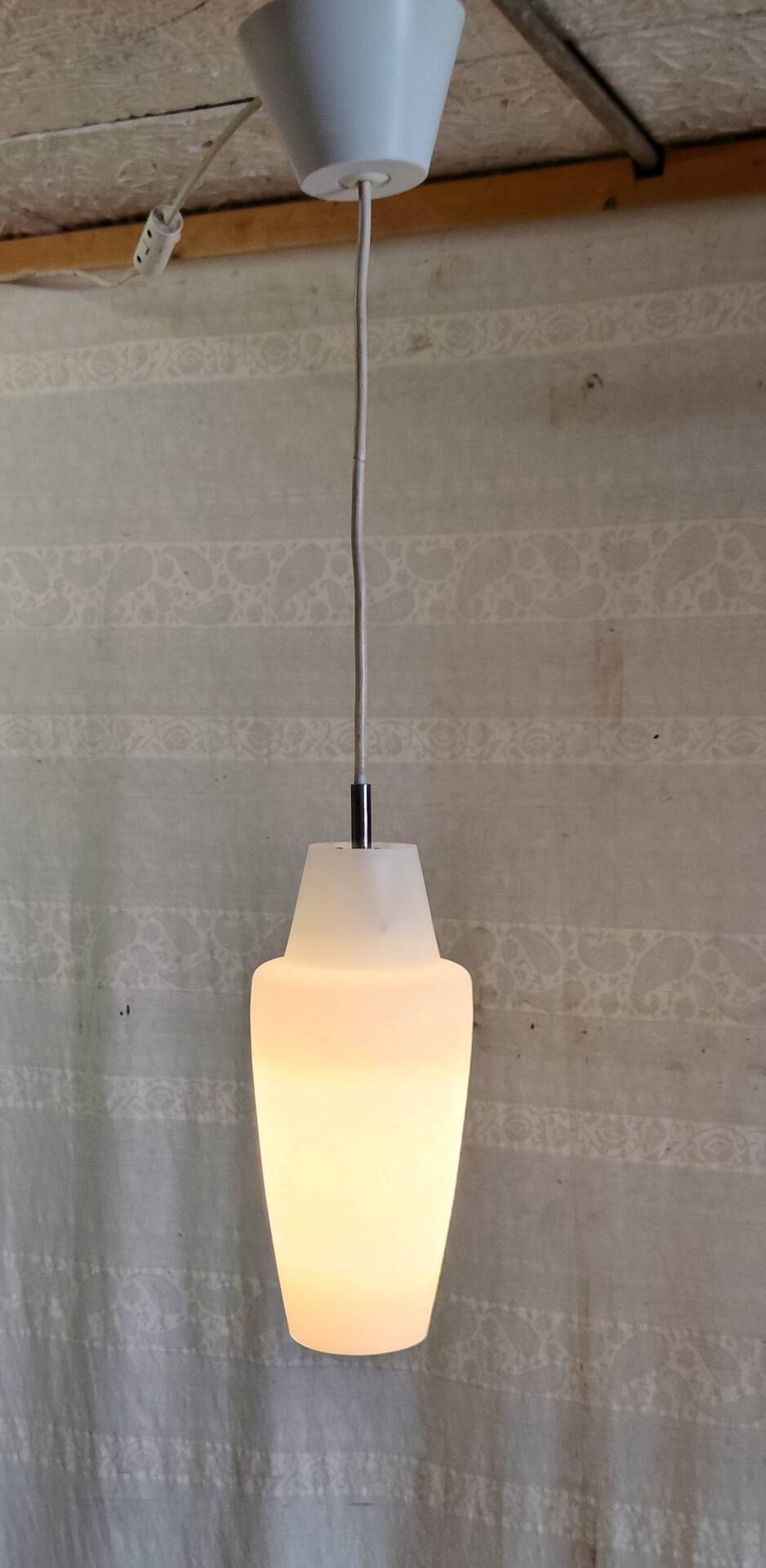 Suspension design par Louis Kalff pour Philips - mid.XXeme