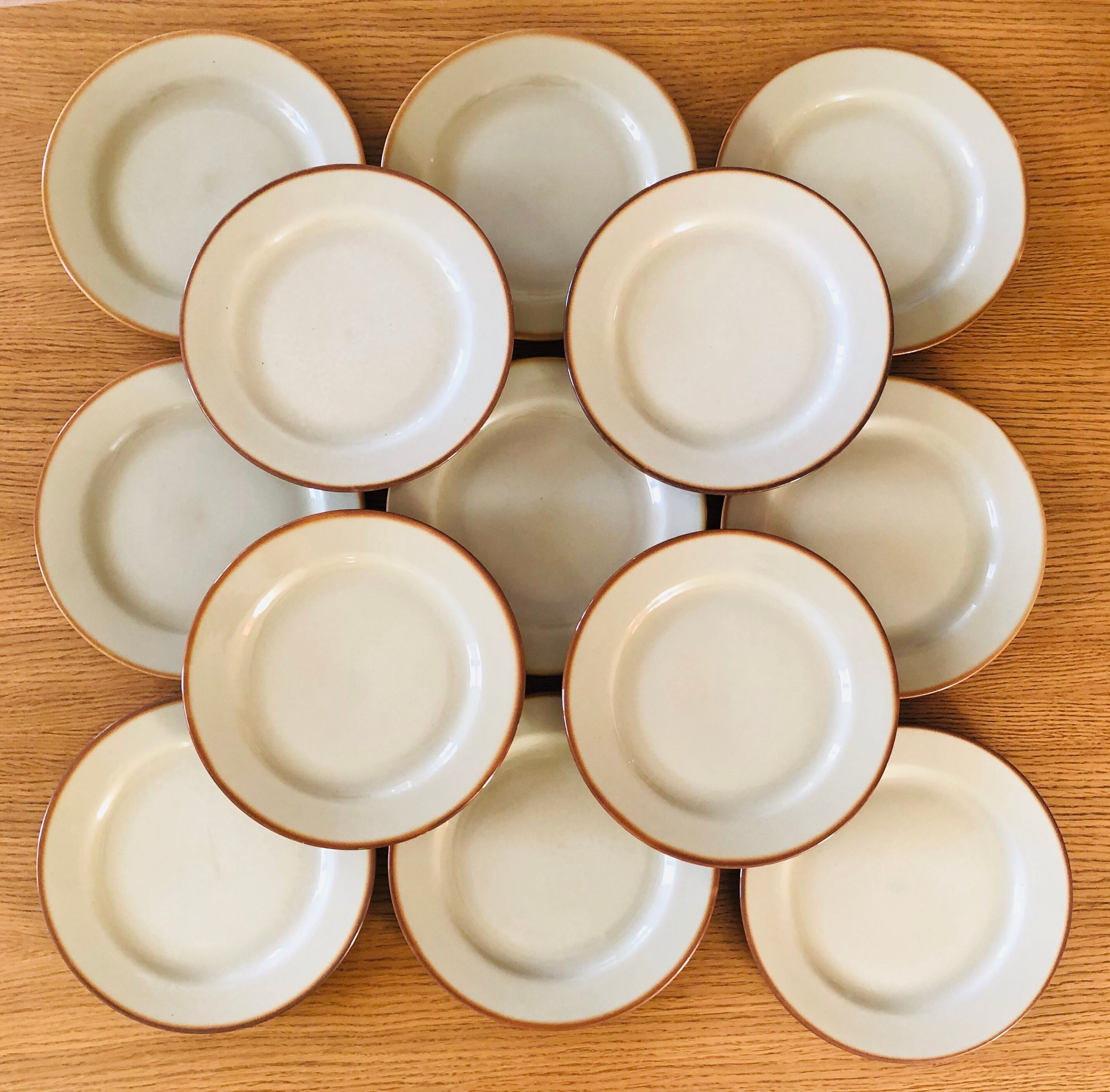 Lot d'assiettes creuses et plates Tulowice