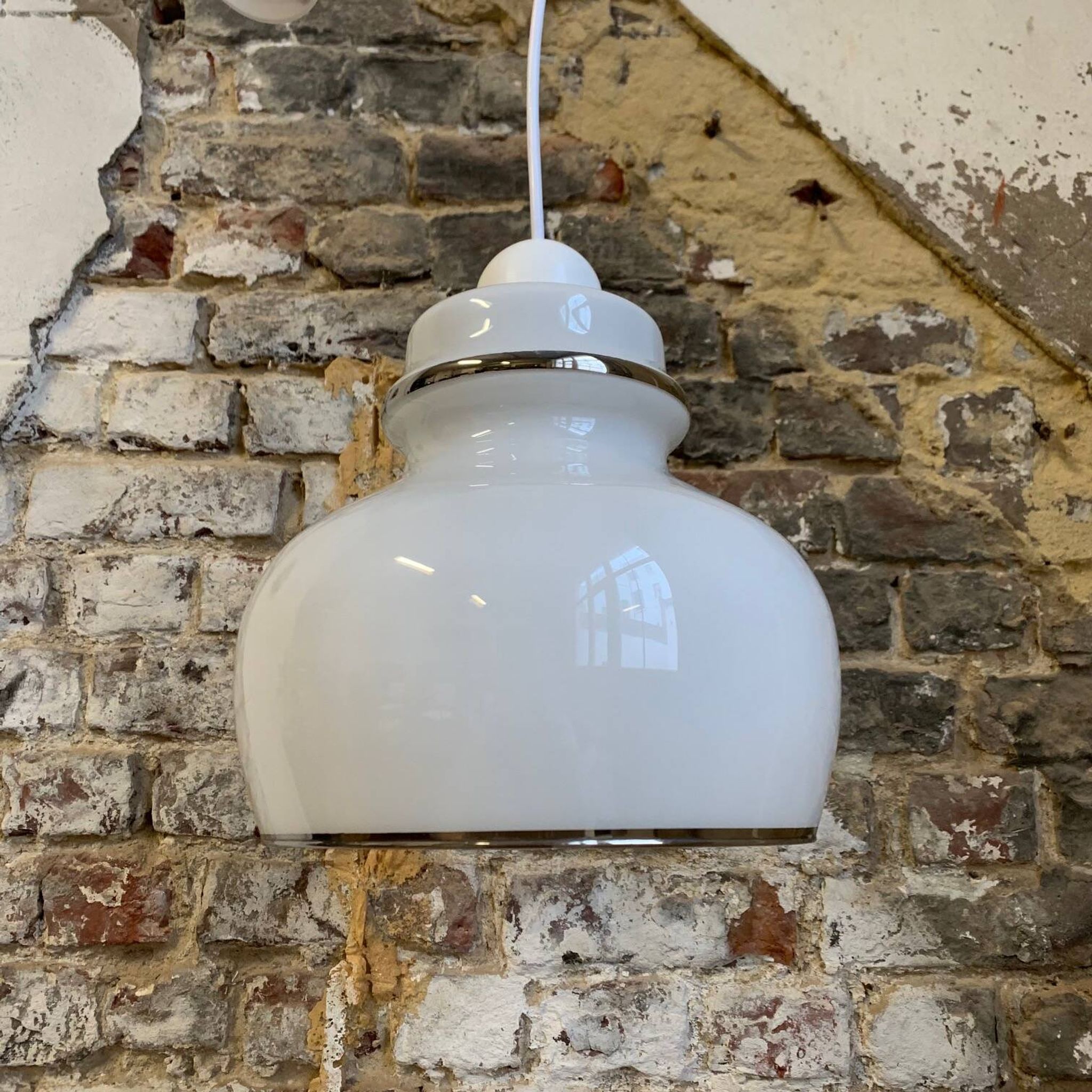 White opaline pendant light, 1970, Italy