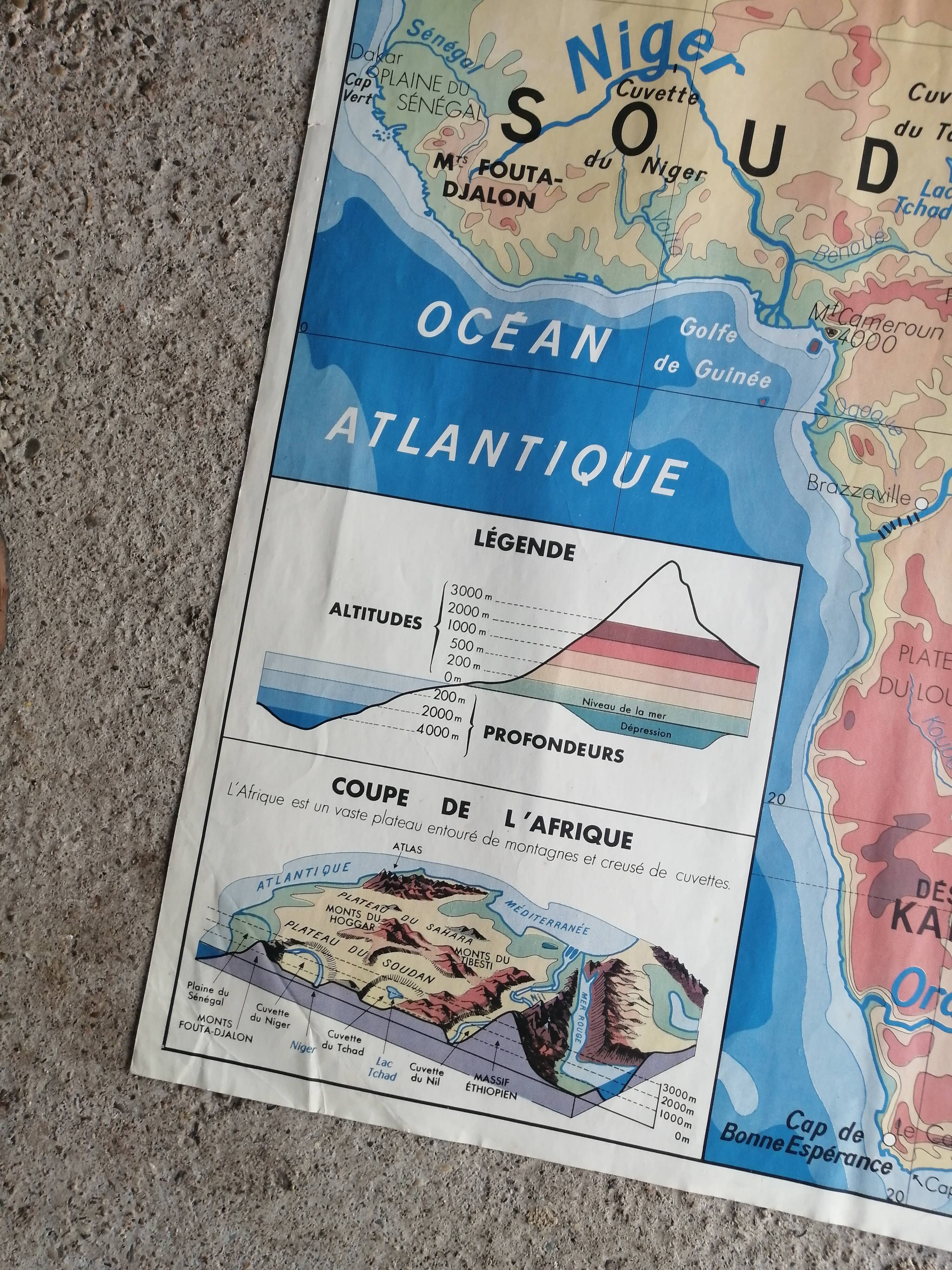 Vintage school map mdi: Africa-Europe physical.