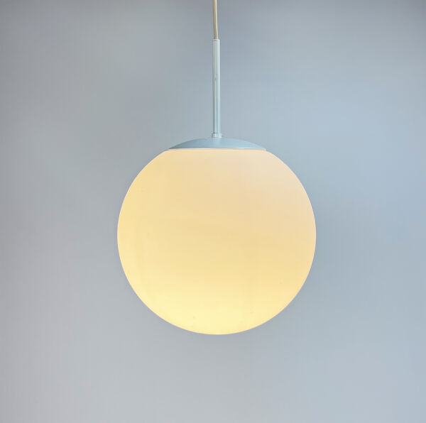 Lampe Bol suspendue du milieu du siècle par Glashutte Limburg, années 1970