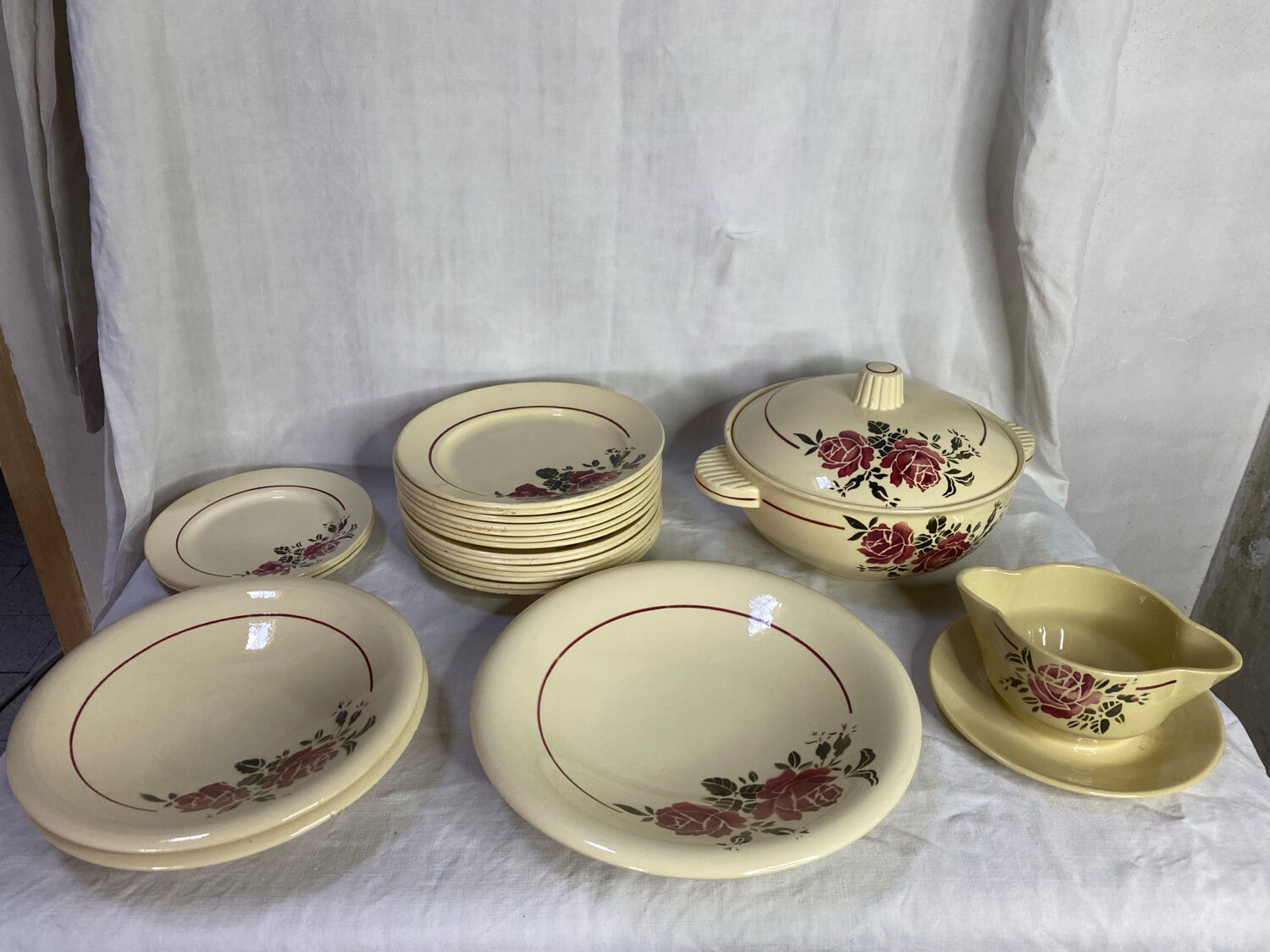 Old half-porcelain service Badonviller Strasbourg – 22 pieces