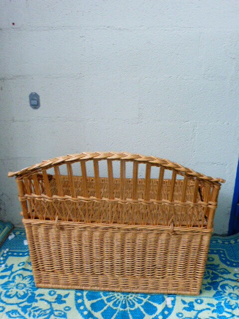 Bench chest storage childrens vintage Wicker