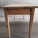 Farmhouse Table / Country Table