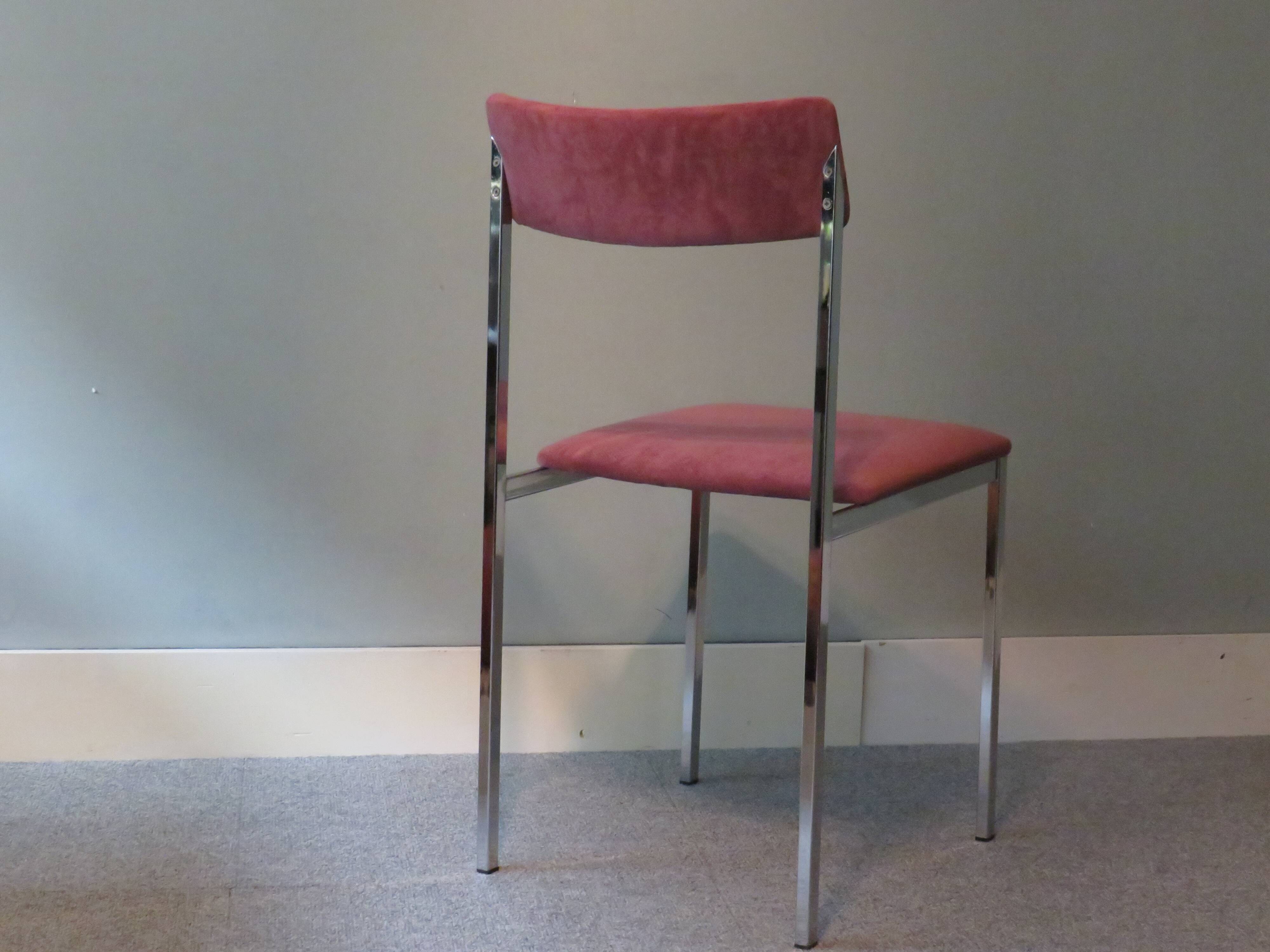 Suite of 6 chairs, Italy 1970s