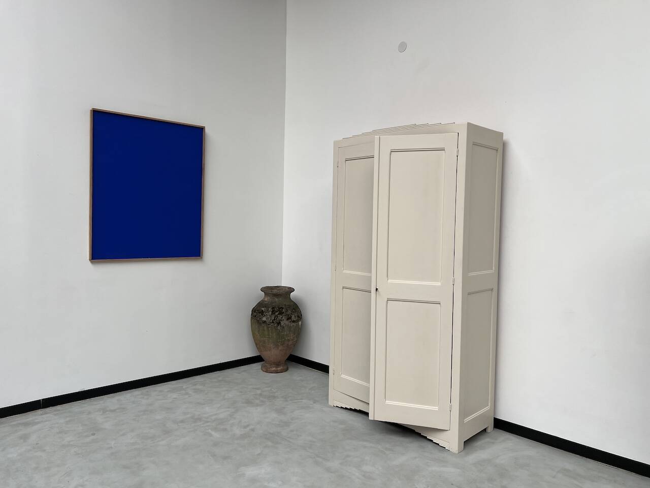 Restored 1930 art deco wardrobe, pure linen color