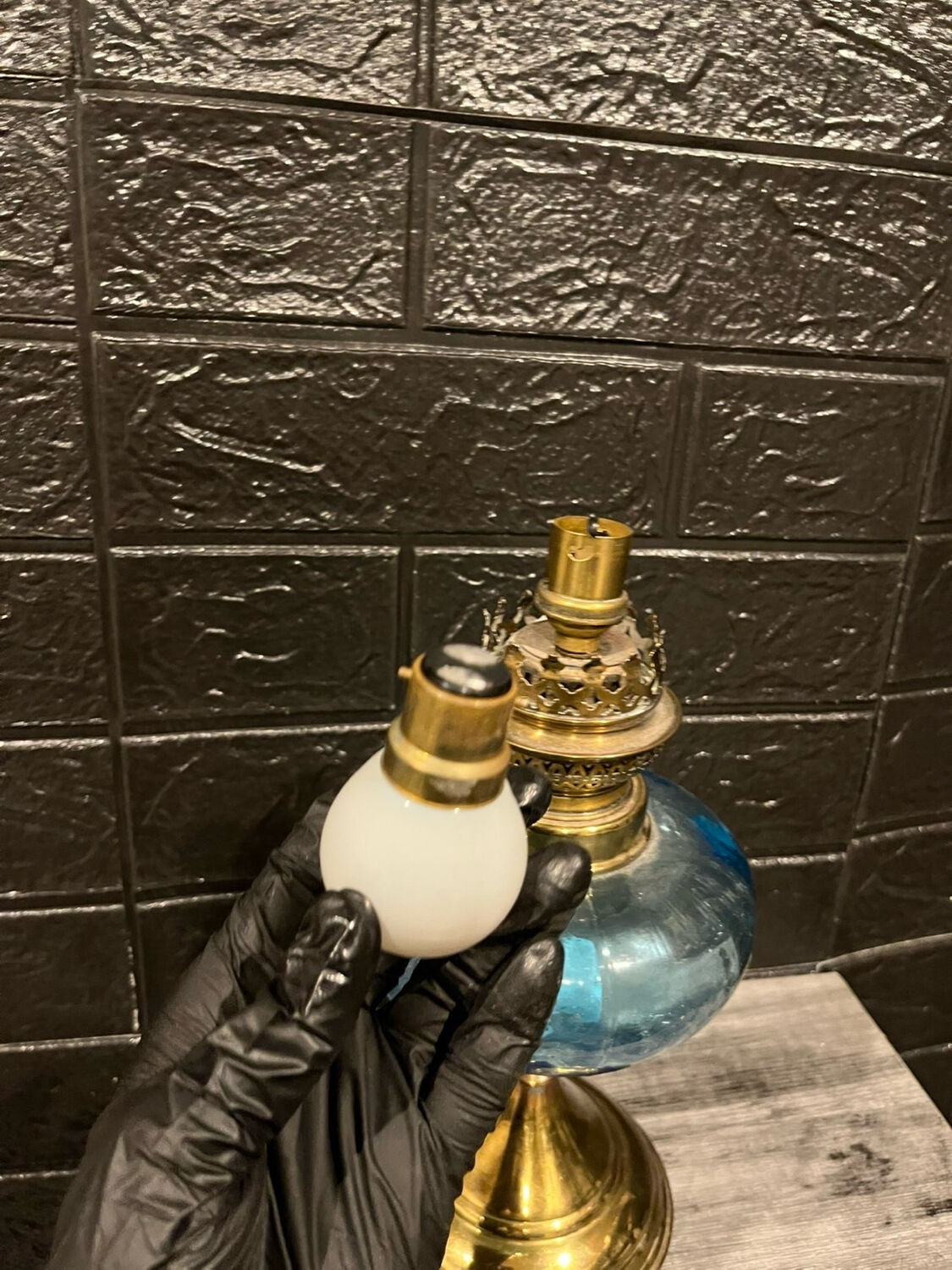 Electrified kerosene lamp