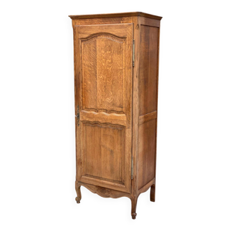Armoire d'internat Louis XV bois massif chêne moyen satin avec tringle