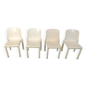 Ensemble de 4 chaises de salle à manger Selene par Vico Magistretti pour Artemide, années 1970